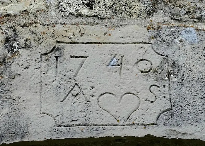 Gite Du Dolmen De L\'Hom