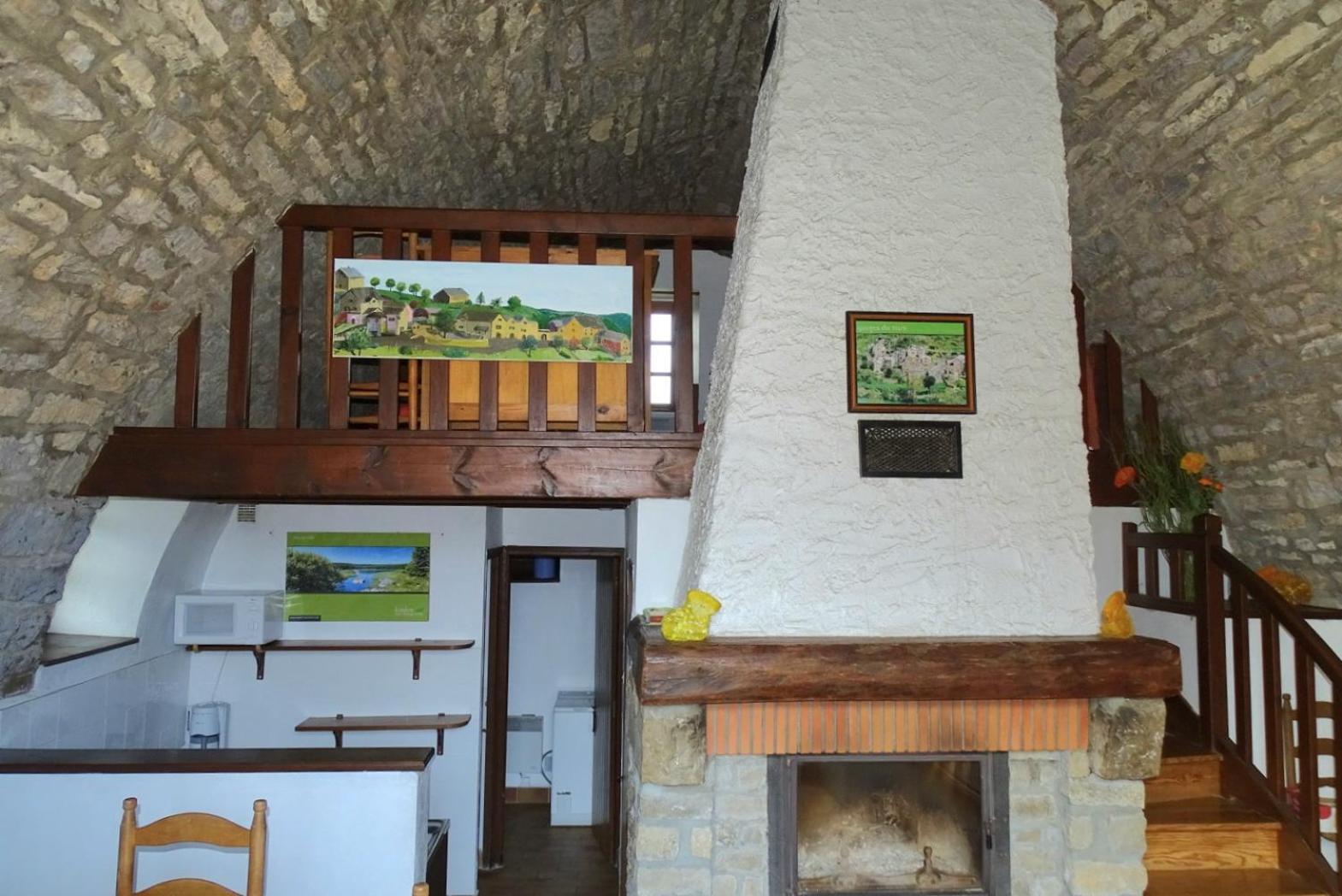 Holiday home Du Dolmen De L'hom *